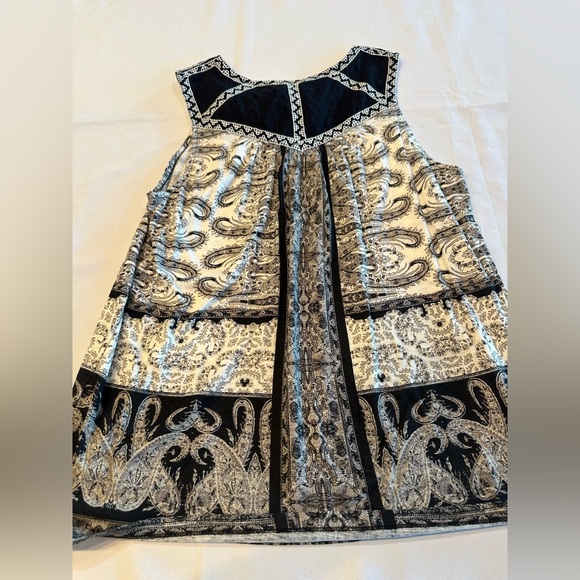 NWOT Lucky Brand Black and White Sleeveless Top Size Large - Picture 7 of 7